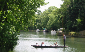 Punting on the River Isis